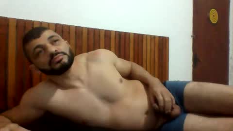 Snapshot of andreloko123 chatting on 05/27/26, 01:46 andreloko123 online show from 05/27/26, 01:46