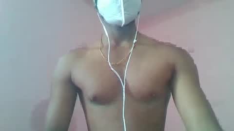 Snapshot of andres01_ chatting on 10/13/25, 05:07 andres01_ online show from 10/13/25, 05:07