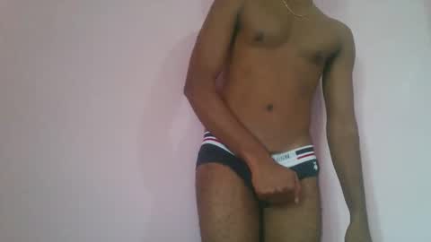 andres01_ online show from 11/12/25, 06:14