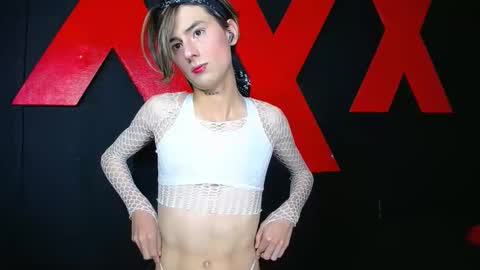 Snapshot of andres992563 chatting on 02/17/26, 02:24 Alann online show from 02/17/26, 02:24