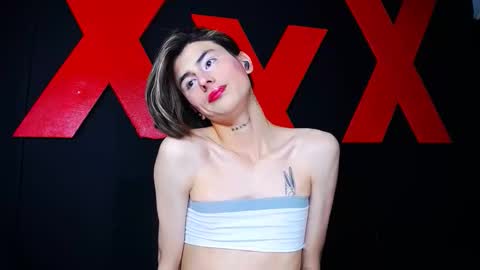 Snapshot of andres992563 chatting on 02/18/26, 02:57 Alann online show from 02/18/26, 02:57