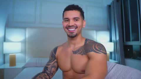 Andres Lopez online show from 10/09/25, 02:09