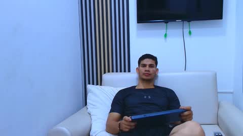 andres_stud online show from 02/22/26, 03:51