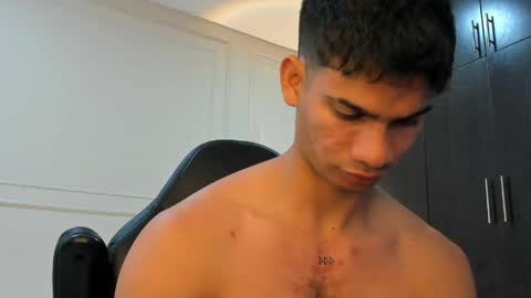 andres_stud online show from 04/20/26, 06:38