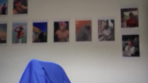 Andres online show from 10/08/25, 07:11