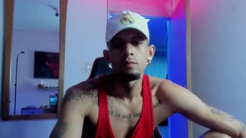 Andres white online show from 01/16/26, 03:21