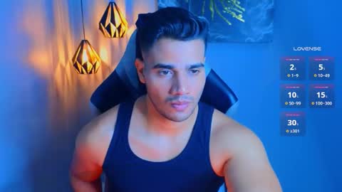 Snapshot of andresfiit chatting on 02/20/26, 01:33 Andres online show from 02/20/26, 01:33