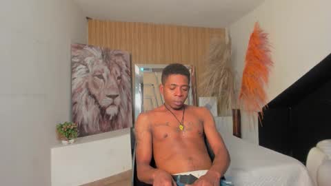 andrespalacios_ online show from 01/16/26, 05:22