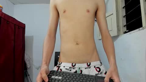 andrew_2811 online show from 01/15/26, 12:48