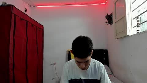 andrew_2811 online show from 03/14/26, 07:08