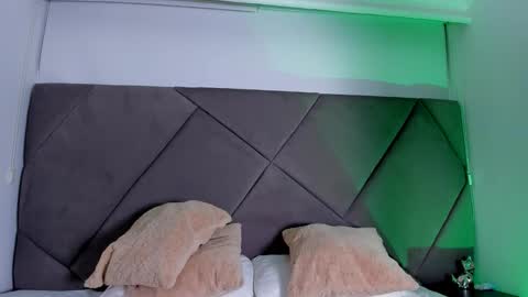 Colleman online show from 09/16/25, 02:56