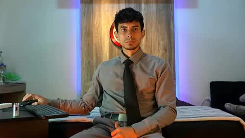 Andrew online show from 10/20/25, 06:03