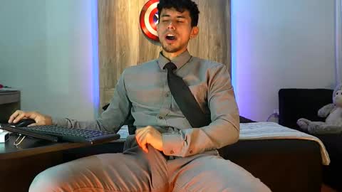 Andrew online show from 10/21/25, 01:50