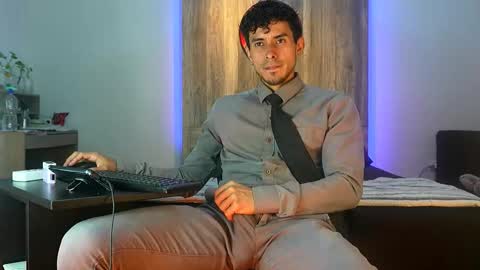 Andrew online show from 10/27/25, 04:49