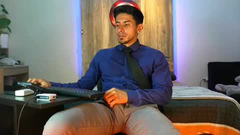 Andrew online show from 02/15/26, 06:54