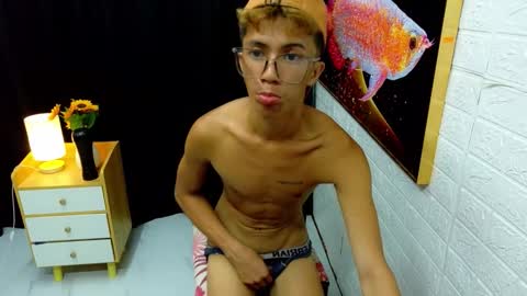 andrew_fucker69 online show from 09/22/25, 04:31