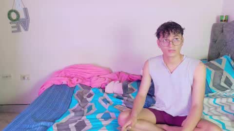 Snapshot of andrew_logan_ chatting on 03/01/26, 09:06 daniel y breiner online show from 03/01/26, 09:06