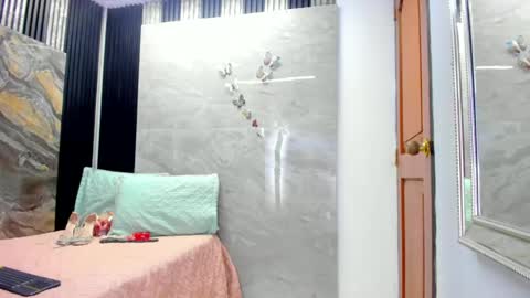 Andrew Taylor0 online show from 04/16/26, 10:45