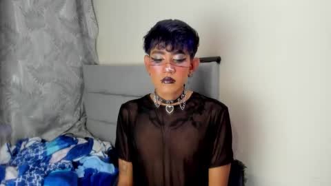 ANDREW independent model online show from 12/19/25, 11:45