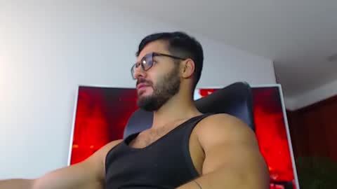 ANDREW WEST online show from 01/11/25, 01:22