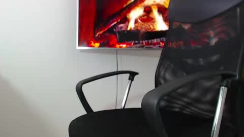 ANDREW WEST online show from 02/07/25, 03:30