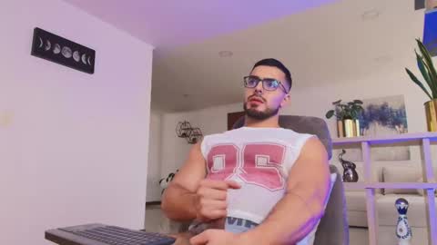 ANDREW WEST online show from 12/14/25, 03:17