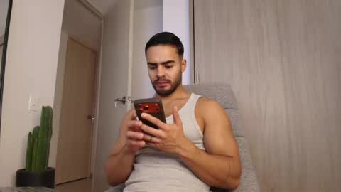 Snapshot of andrew_west_ chatting on 05/20/26, 03:18 ANDREW WEST online show from 05/20/26, 03:18