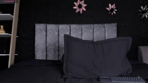 Andrew and Lizzy online show from 04/19/26, 05:18