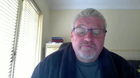 Snapshot of andrewj_au1964 chatting on 01/10/26, 10:14 andrewj_au1964 online show from 01/10/26, 10:14