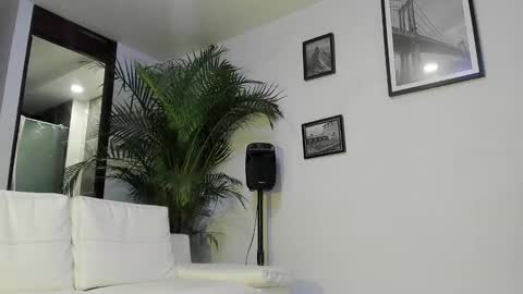 Andrew Johnson online show from 01/09/25, 09:37