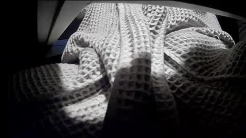 andrewkam1 online show from 12/19/25, 03:35