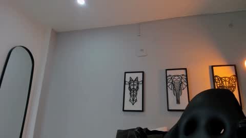 Andrewlamar21 online show from 12/30/24, 07:42