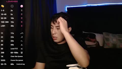 andrewmhilton_ online show from 09/17/25, 06:26