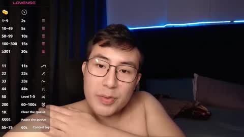 andrewmhilton_ online show from 10/20/25, 06:14