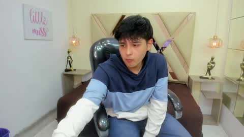 ANDREW online show from 04/14/26, 12:22