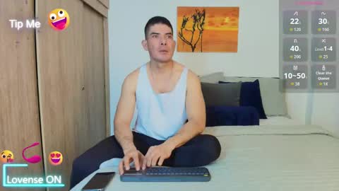 Snapshot of andrewstelee chatting on 09/09/25, 02:44 andrewstelee online show from 09/09/25, 02:44