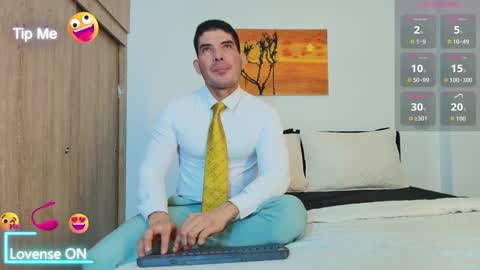 Snapshot of andrewstelee chatting on 09/20/25, 04:46 andrewstelee online show from 09/20/25, 04:46