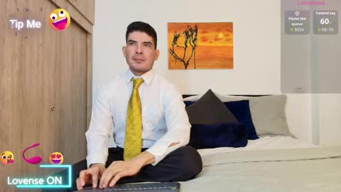 Snapshot of andrewstelee chatting on 11/06/25, 05:14 andrewstelee online show from 11/06/25, 05:14