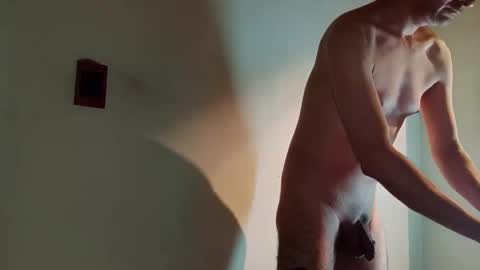 Andres online show from 01/04/25, 01:10