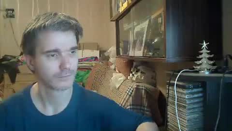 Snapshot of andreysmol chatting on 12/21/25, 11:56 Andrey Andrei online show from 12/21/25, 11:56