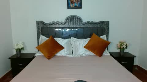 Anna online show from 10/13/25, 05:07