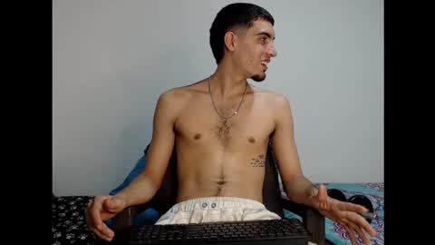 andriuhot066 online show from 12/10/24, 06:54