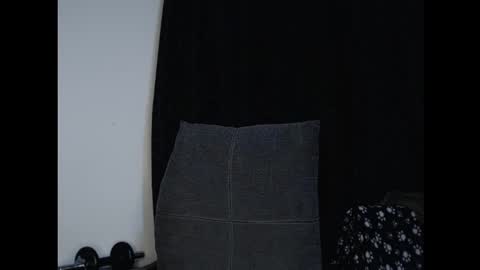 andriuhot066 online show from 12/11/24, 02:19