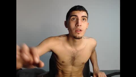 andriuhot066 online show from 12/17/24, 08:21