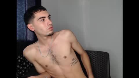 andriuhot066 online show from 12/19/24, 11:39