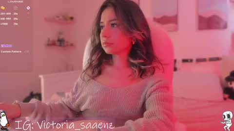 Victoria Senz  online show from 03/01/25, 02:55