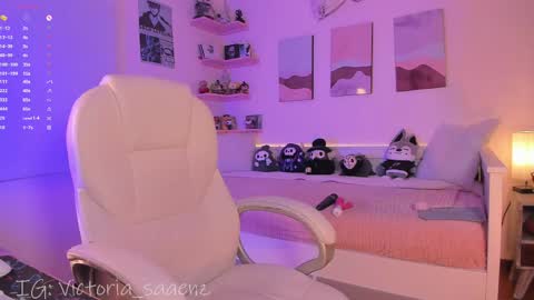 Snapshot of andromeedaa_ chatting on 06/01/26, 03:47 Victoria Senz online show from 06/01/26, 03:47