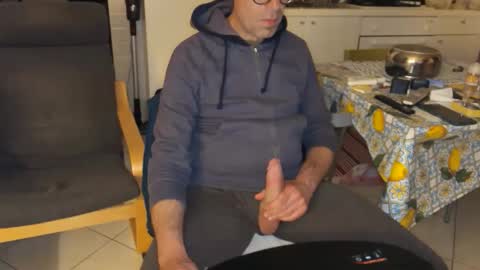 androx77 online show from 03/28/26, 09:36