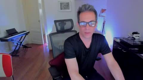 Snapshot of andy0pandi chatting on 12/07/24, 07:49 Andrew online show from 12/07/24, 07:49