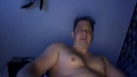 Snapshot of andy267338 chatting on 05/28/26, 11:18 Andy online show from 05/28/26, 11:18